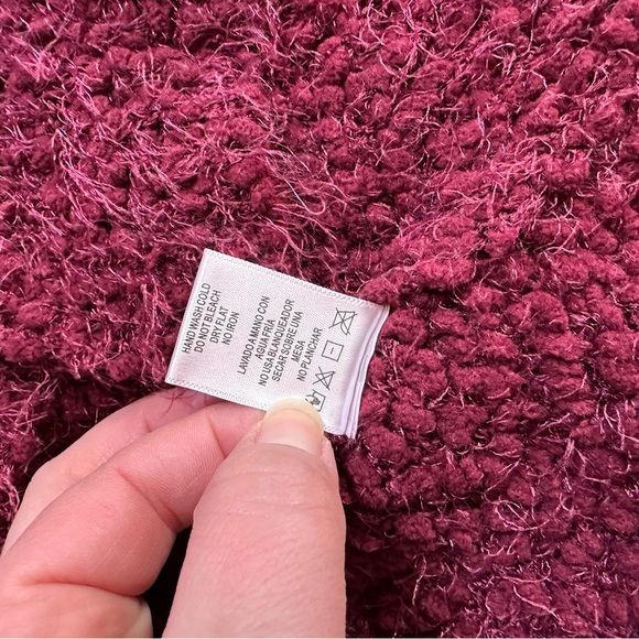 Love Tree Womens Maroon Fuzzy Popcorn Eyelash Sweater Cardigan Pockets Large - Picture 7 of 10